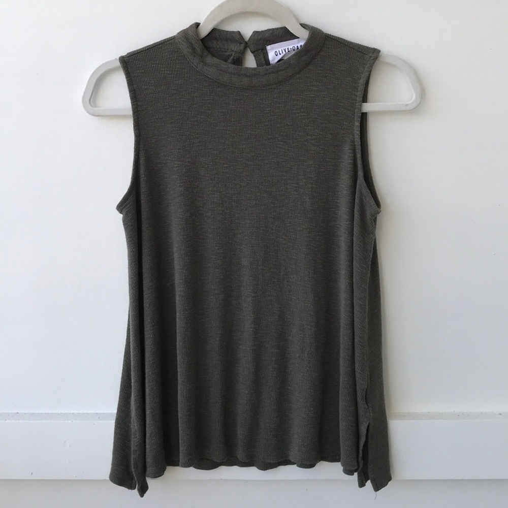 Olive & Oak Top - Picture 1 of 4